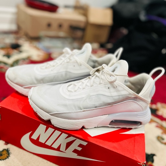 Nike air max 2090 triple white - Picture 3 of 5